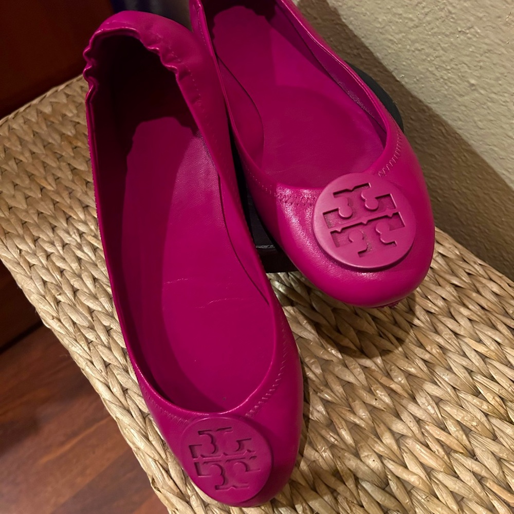 Tory Burch pink leather flats, worn a few times. Size 10.